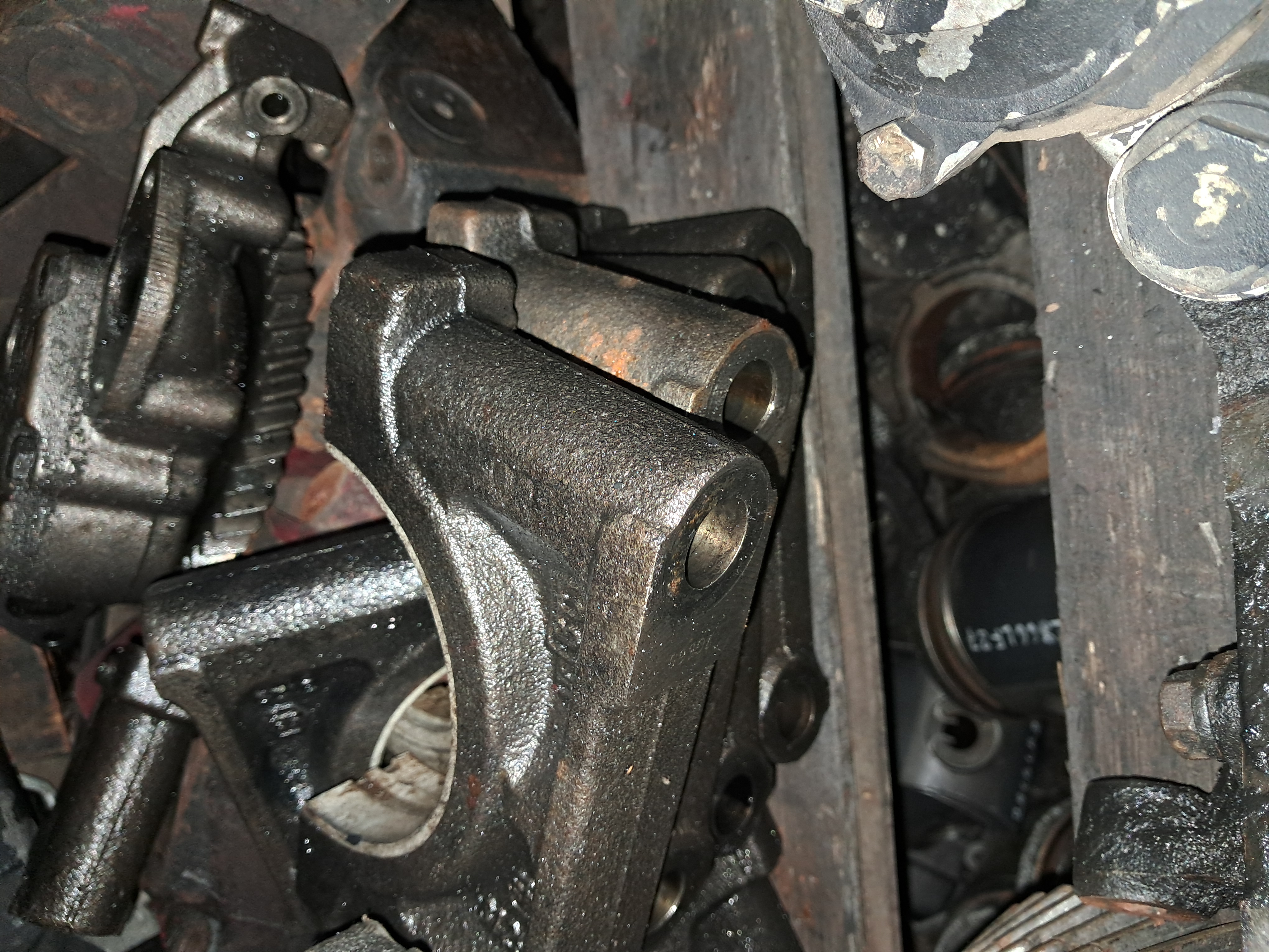 Бугель блока цилиндров man 2866 и 2876 и 2865